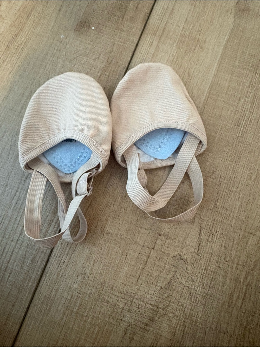 Womens XS Lyrical Half-Sole Dance Shoes in Light Pink